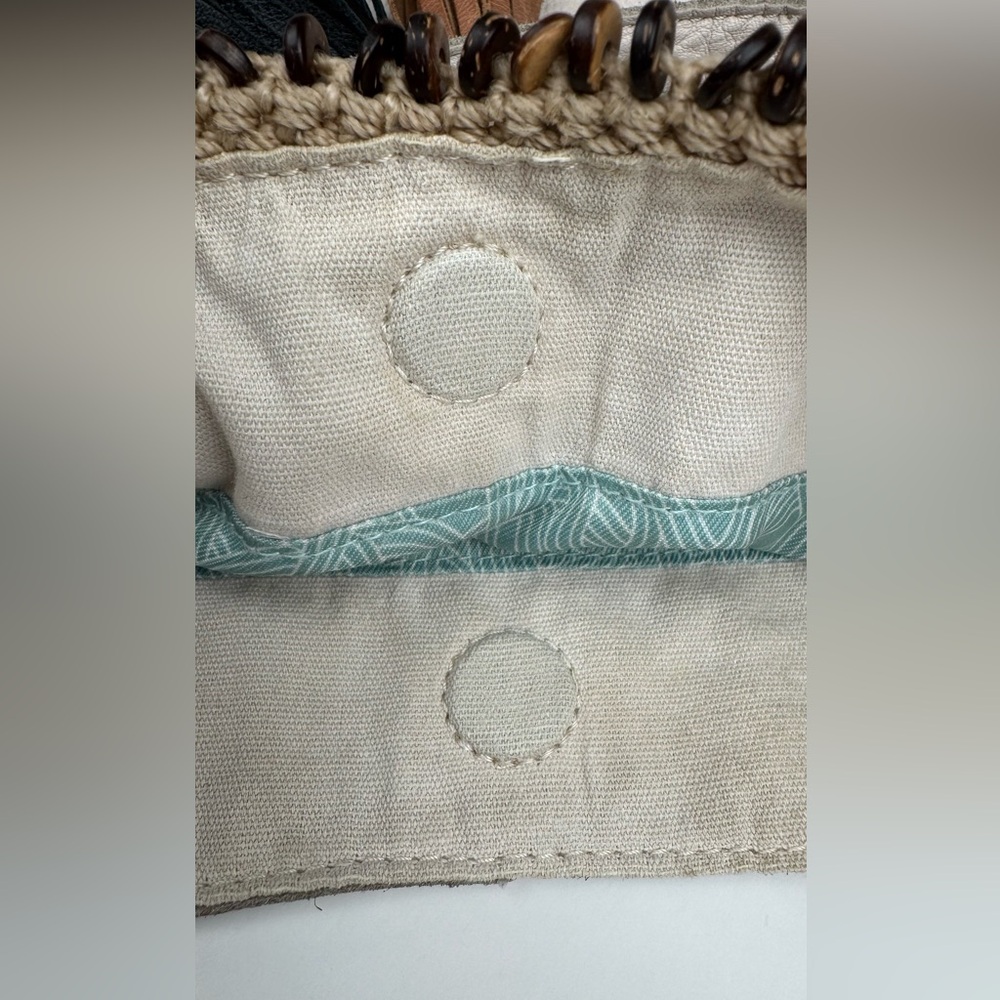 The Sak Huntley Hobo Bag. Ecru.Soft, Pebbled Leather w/Fabric Turquoise Interior - Picture 13 of 16